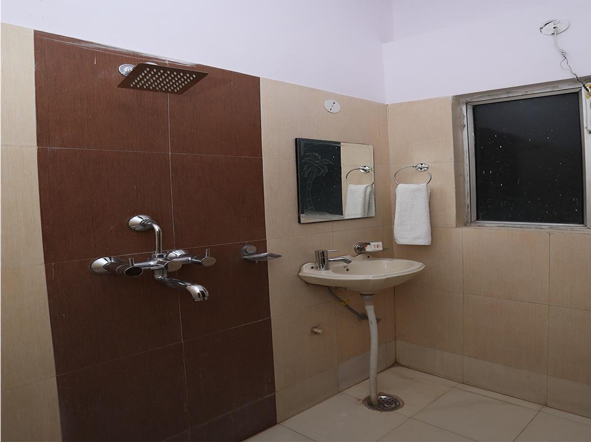 Hotel Deepak Джайпур Екстериор снимка