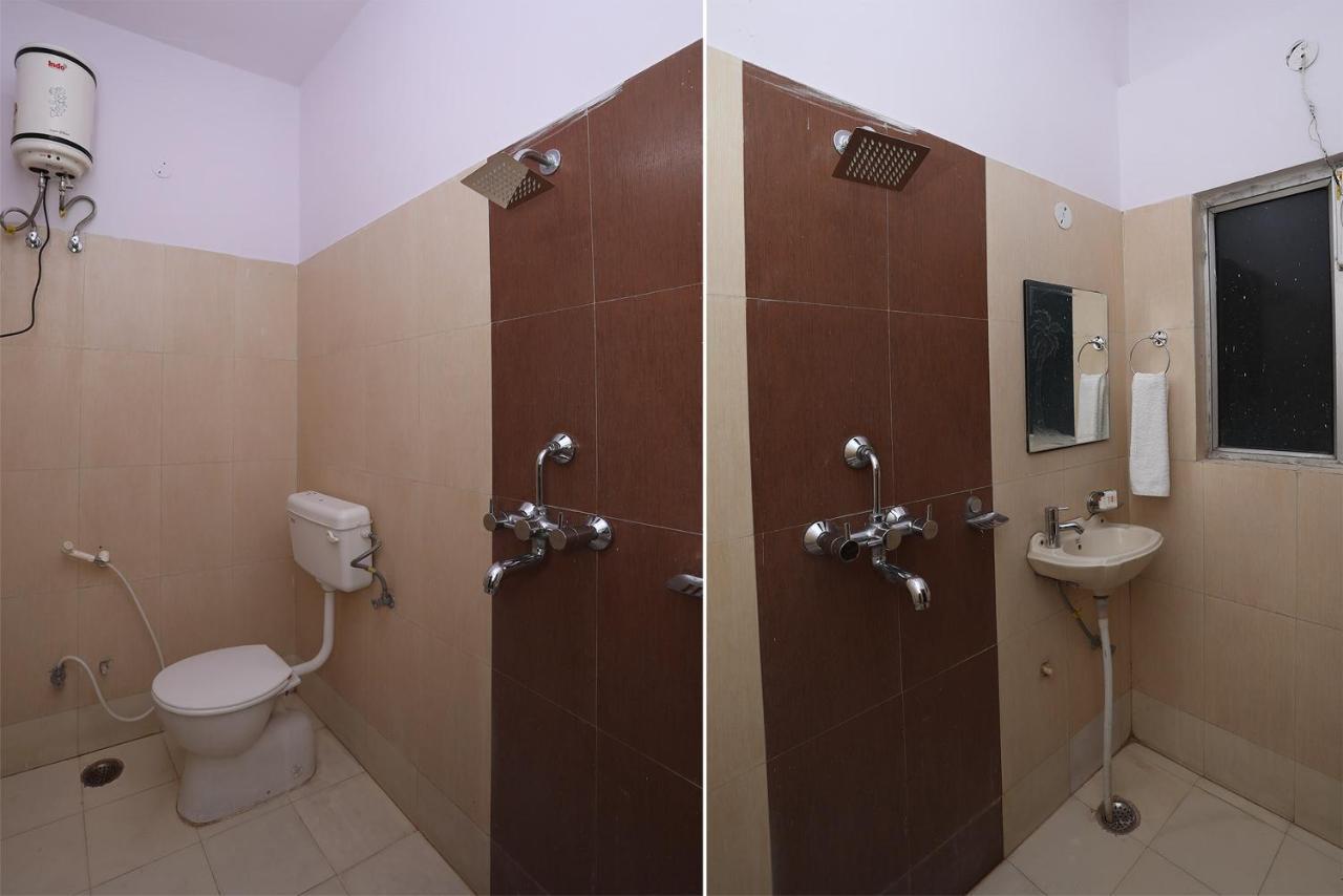 Hotel Deepak Джайпур Екстериор снимка